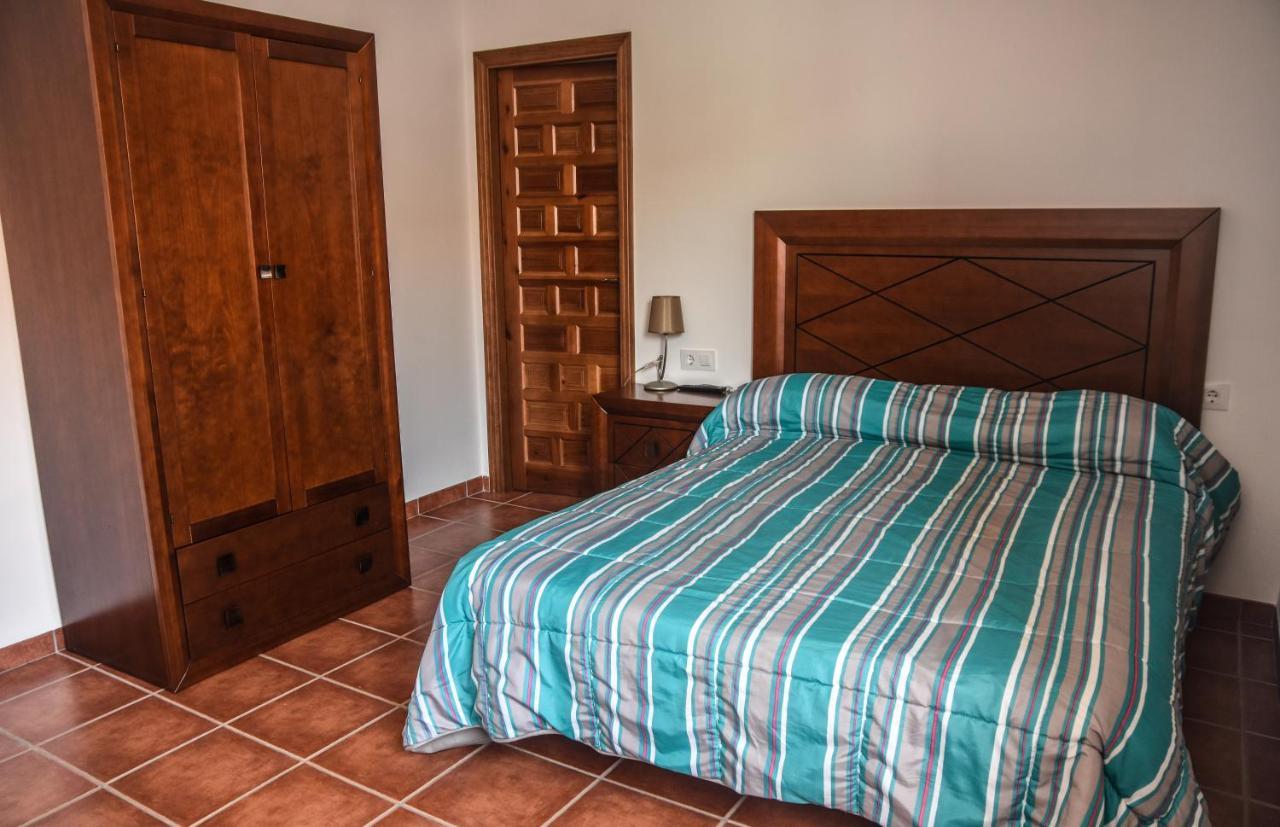 Suites Trastamara Montiel 外观 照片